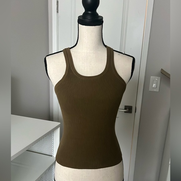 DISSH Kloss Rib Knit Tank - Picture 2 of 4